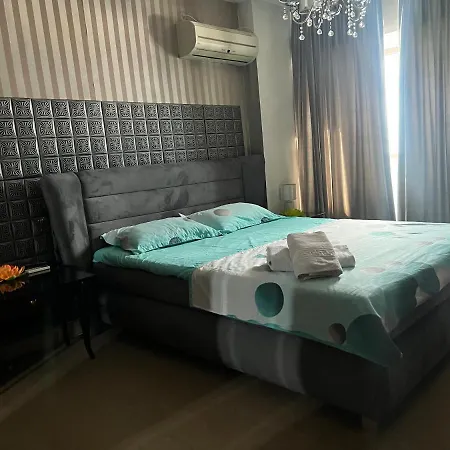 Penthouse Complex 5 * Βουκουρέστι