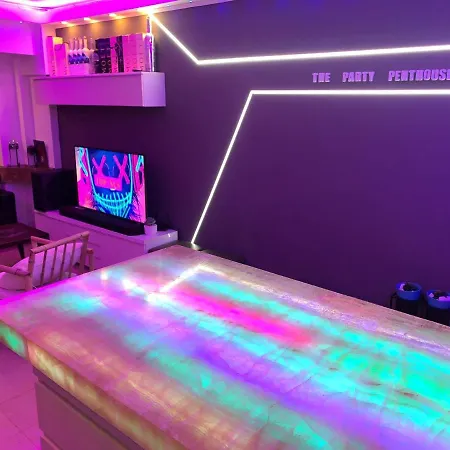 Penthouse Complex 5 * Бухарест