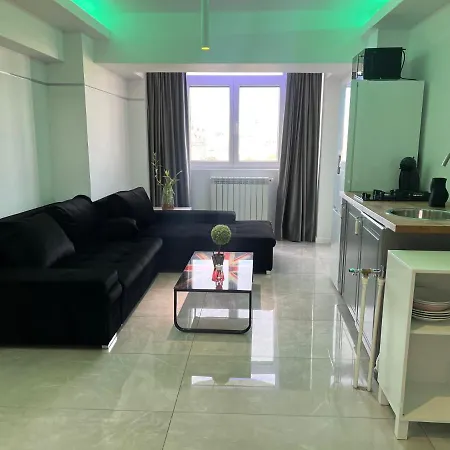 Daire Penthouse Complex 5 *