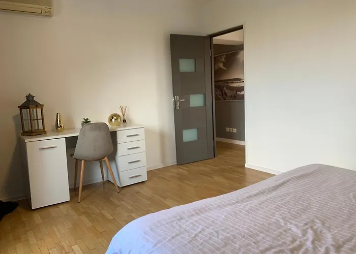 Penthouse Complex 5 公寓