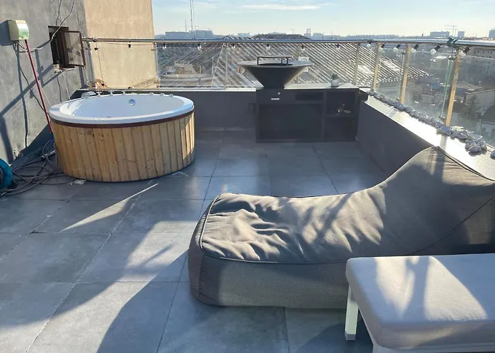 Penthouse Complex 5 *