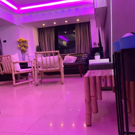 Penthouse Complex 5 Lejlighed *