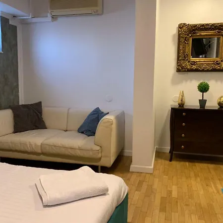 Penthouse Complex 5 Apartman *