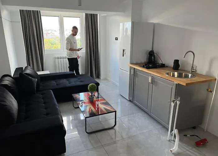Penthouse Complex 5