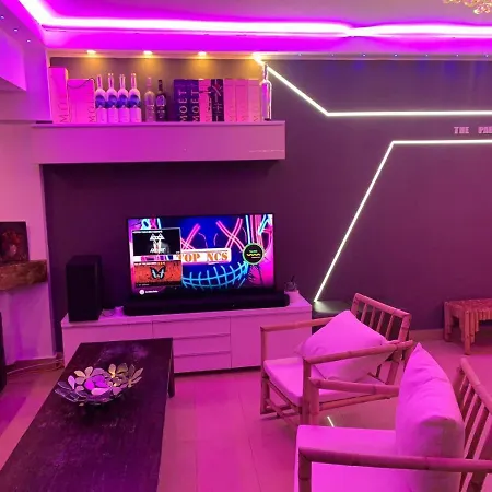 Penthouse Complex 5 * Bukareszt